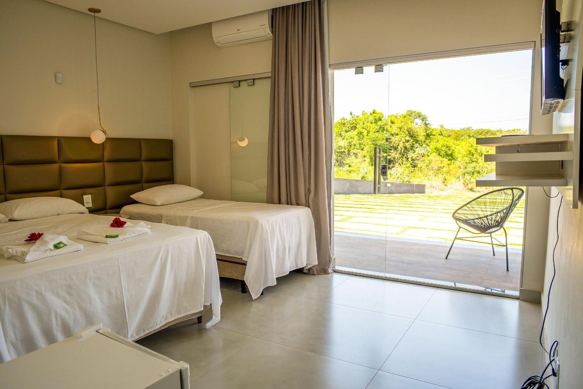 Pousada Com Piscina, Jacuzzi E Com Vista Em Capitolio - Casa Decore Exterior foto