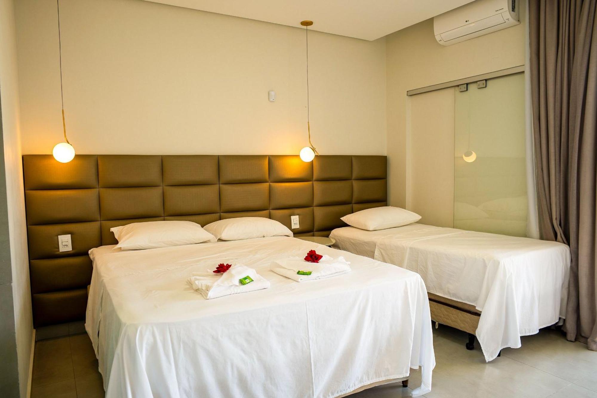 Pousada Com Piscina, Jacuzzi E Com Vista Em Capitolio - Casa Decore Exterior foto