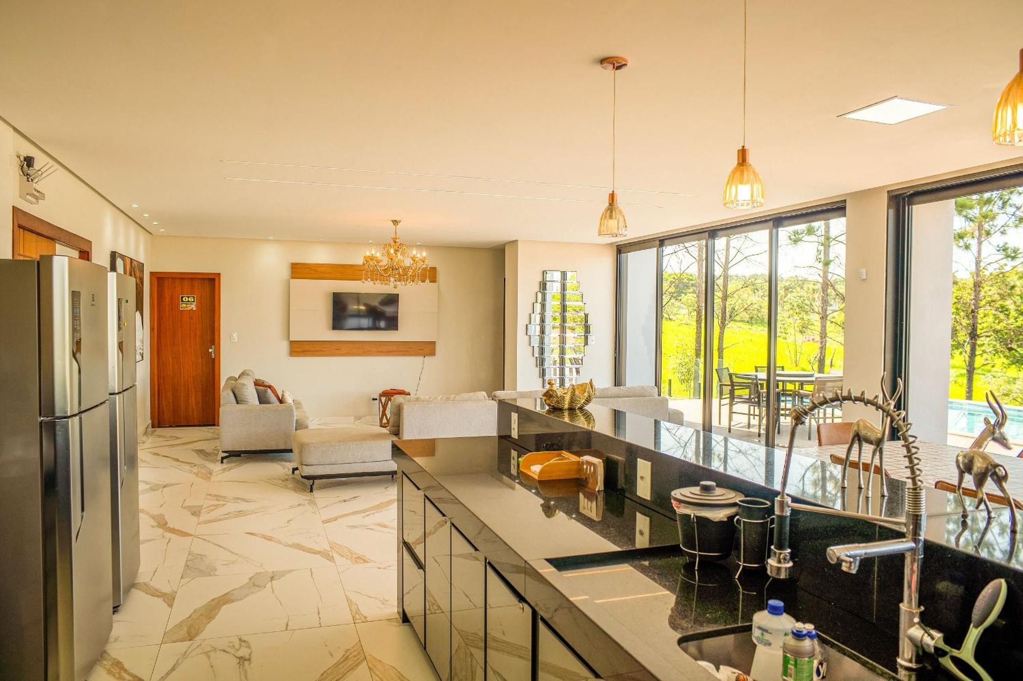 Pousada Com Piscina, Jacuzzi E Com Vista Em Capitolio - Casa Decore Exterior foto